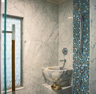 Izmir City Centre Hotel | Renaissance Izmir Hotel