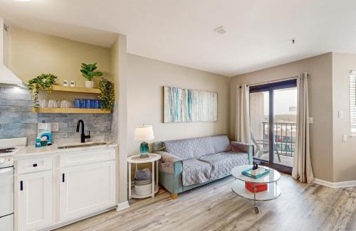 Myrtle Beach Hotel | Renaissance Tower 707