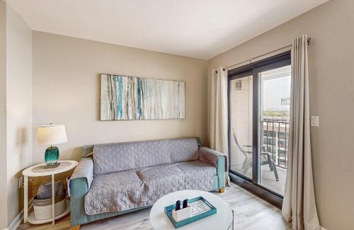 Myrtle Beach Hotel | Renaissance Tower 707
