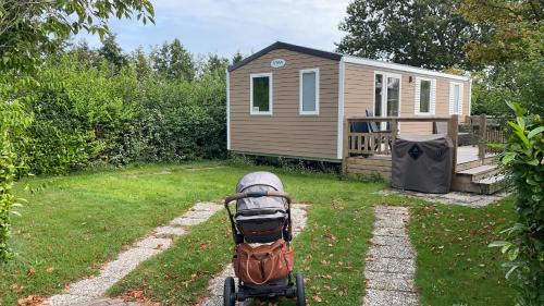 Renesse Chalet De Esquí | Renesse Chalet in family friendly area