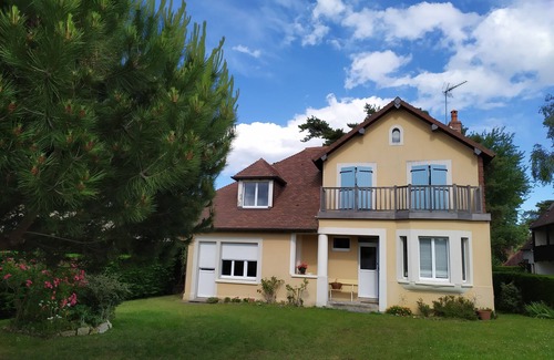 Merville-Franceville-Plage Casa | 1930 villa renovada a 300 metros del mar