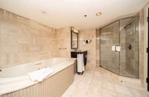 Downtown Reno Hotel | Reno Suites