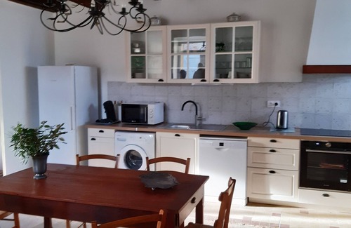 Sainte-Alvere Casa | Renovated Perigord farmhouse -wifi, 2 bathrooms.