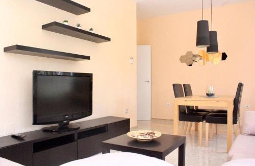 Capuchinos Apartamento | Renovado y muy cerca del centro urbano