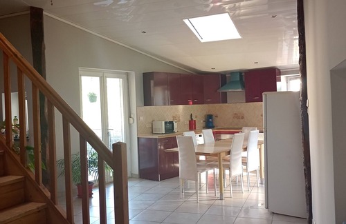 Saint-Laurent-en-Royans Casa | Renovated country house in Royans Vercors