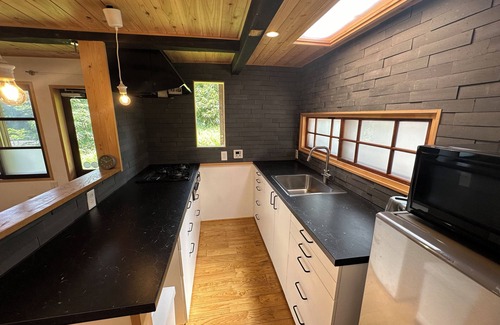 Sasayama Casa | Renovated 100-year-old old private house inn HAKURA 1 building for rent 5 min. walk from JR Tamba Oyama Station 【Opening in August 2024