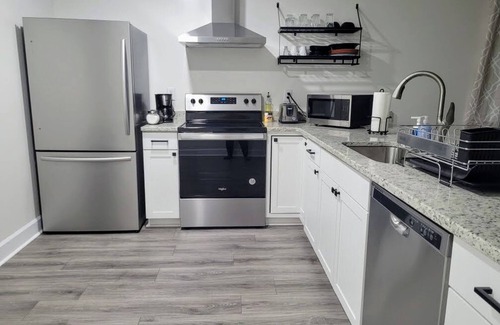 Durham Apartamento | Renovated 2 Bed Walltown Home Walk to Duke A