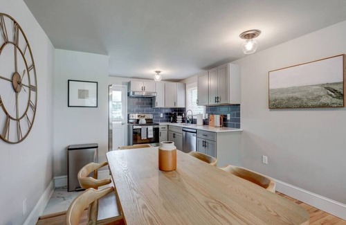 Witmer Casa | Renovated 2 BR home close to Lancaster attractions