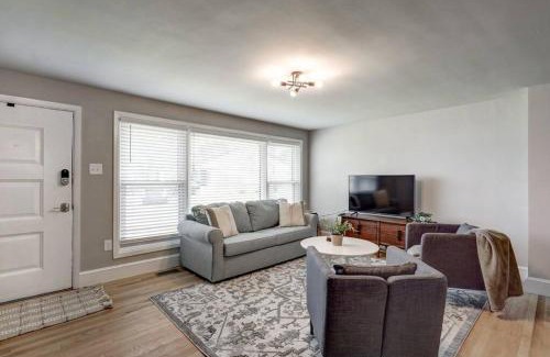 Witmer Casa | Renovated 2 BR home close to Lancaster attractions