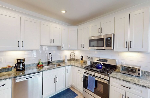 Coolidge Corner South Side Apartamento | Renovated 2B, In-unit Laundry, Longwood, 1st Flr