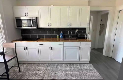 Kannapolis Apartamento | Renovated 2BR/1B Urban Escape