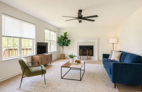Walterhill Casa | Renovated 4BR w/2 Kitchens, Garage +Fenced Yard, Relocation & Extended Stays