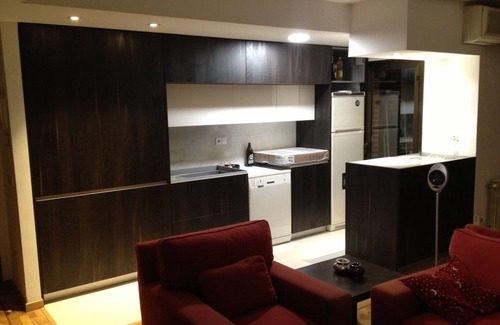 Majadahonda Condominio | Piso Reformado 3d Av. España en Majadahonda. AA, Piscina, y Zonas Comunes.