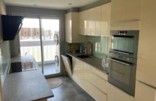 Plaine de la Brague Apartamento | Renovated apartment - 2 bedrooms with balcony