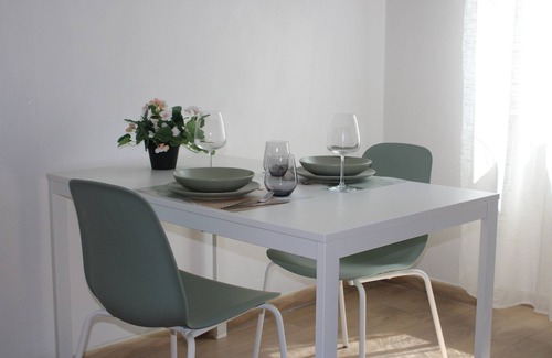 Scandicci Apartamento | Renovated apartment, in a quiet area and 15 min streetcar ride from downtown