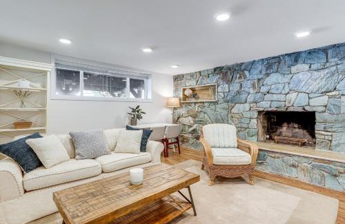 Sunset Hill Apartamento | Renovated Apartment in Seattle 7 Mi to Downtown!