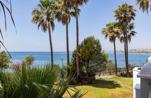 Nueva Milla de Oro Apartamento | Renovated apt Douro - balcony right at the sea