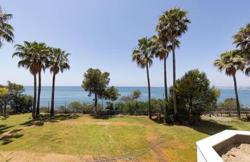 Nueva Milla de Oro Apartamento | Renovated apt Douro - balcony right at the sea