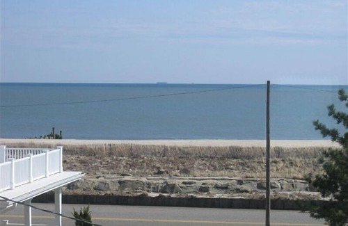 Admiral Estates Condominio | Condominio Beach Block recientemente renovado - Spring & Summer 2018 ahora reserva!