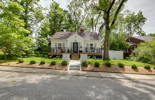 Bloomington Casa | Renovated Bloomington Home - Steps to Campus!