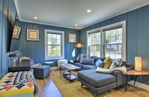Carrboro Casa | Renovated Carrboro House with Deck and Fire Pit!