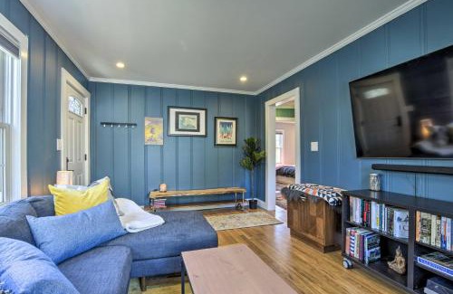 Carrboro Casa | Renovated Carrboro House with Deck and Fire Pit!
