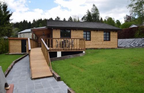Weris Chalet De Esquí | Renovated chalet near Durbuy, cleaning included