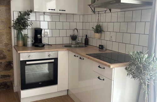 Saint-Carne Casa | Renovated character house with hanging net!