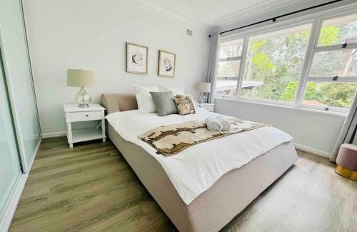 Roseville Casa | Renovated charming & cozy house (Walk to Station)