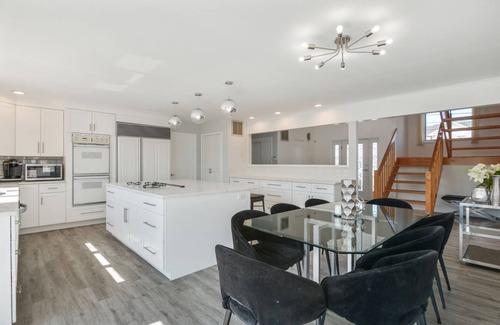 Point Pleasant - Toms River Casa | Renovated Contemporary with Bay views & Pool!