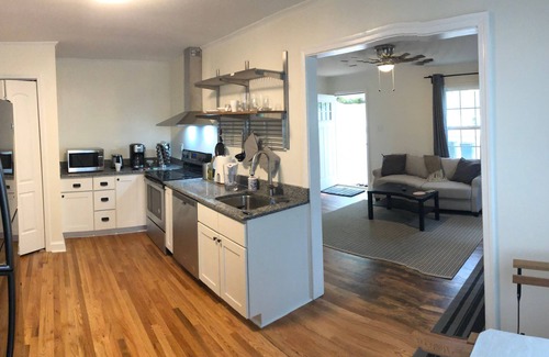 East Durham Apartamento | Renovated Cottage Minutes From Downtown