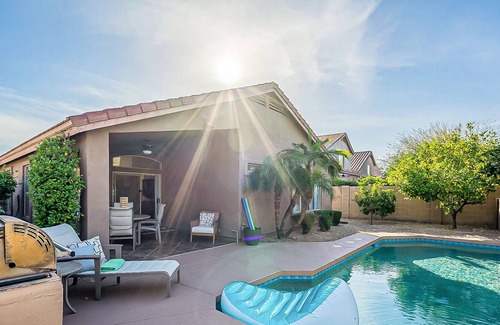 McDowell Mountain Ranch Casa | Renovated Cozy Desert Stay w/ pool, hot tub and PELOTON