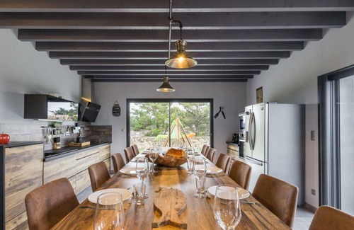 Barneville-Carteret Cabaña | Villa familiar renovada con jardín, terraza y acceso a la playa en Barneville-Carteret
