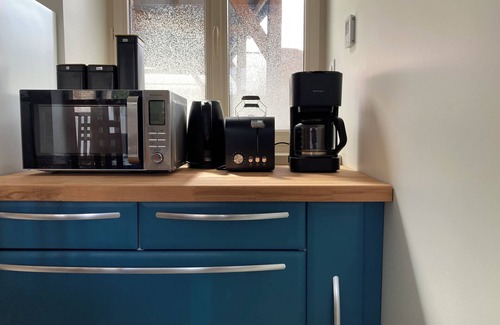 Saint-Malon-sur-Mel Apartamento | Renovated, fully-equipped Compère apartment