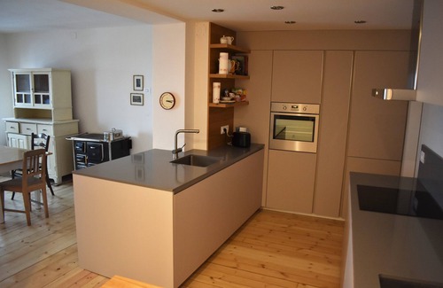 Daiano Apartamento | Piso reformado con magníficas vistas en los Dolomitas.