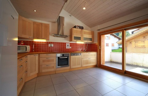 Les Carroz-d'Araches Apartamento | Casa Rural Renovada 6 Habitaciones para 12 Pers. Cerca de Pistas y Comodidades