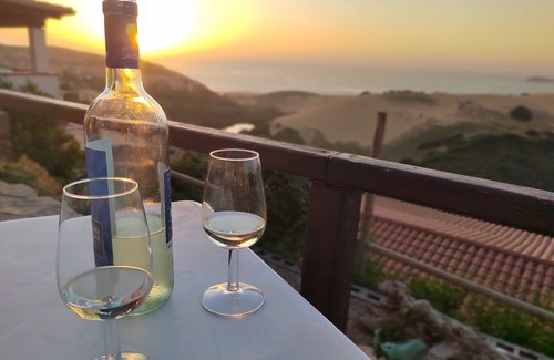 Torre dei Corsari Apartamento | Renovated house overlooking dunes and pristine sea.