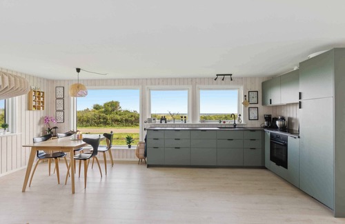 Sjllands Odde Casa | Renovated holiday home, sea view, 50m to beach
