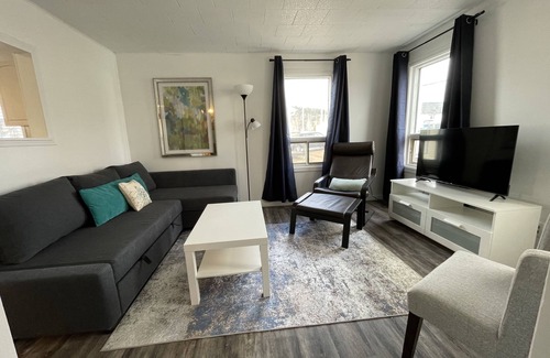 Algoma District Casa | Renovated home in central Wawa