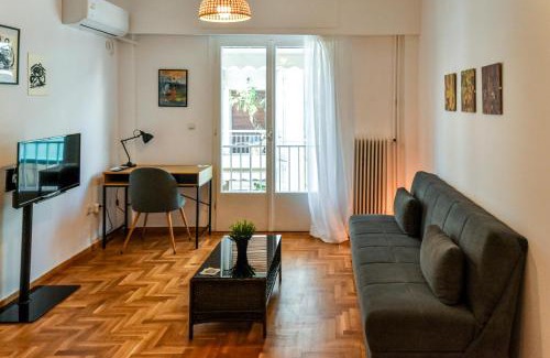 Kypseli Apartamento | Renovated Kypseli Apartment