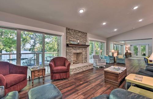 Big Creek Casa | Renovated Lakeside Home with Private Boat Dock!