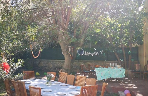 La Palme Casa | Renovated loft-style house, spacious and family-friendly, large garden 7' from the beach