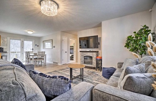Logan Casa | Renovated Logan Home with Pond and Fire Pit