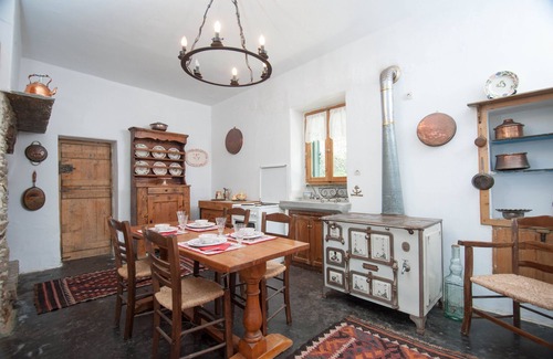 Kapparia Cabaña | Casa medieval renovada de 200 metros cuadrados en Andros, con capacidad para 8 personas.