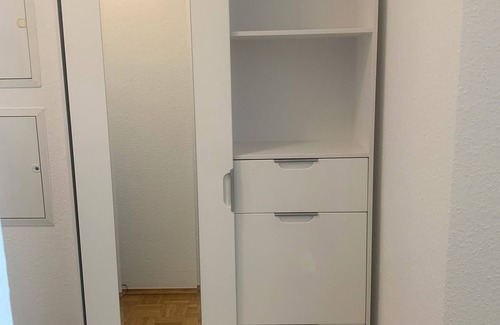 Suelz Apartamento | Renovated modern 2-room apartment with balcony and underground parking near the university