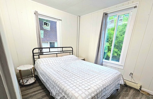 Grand Rapids Casa | Renovated Modern Downtown