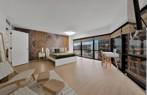 Downtown Honolulu Apartamento | Renovated & Modern! Parking+WifI+Pool!
