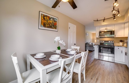 Munster Condominio | Renovated Munster Condo - 15 Mi to Lake Michigan!