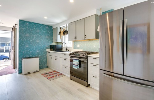 South Seaside Park Cabaña | Renovated Seaside Park Cottage: Steps to Beach!
