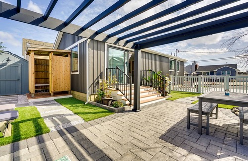 South Seaside Park Cabaña | Renovated Seaside Park Cottage: Steps to Beach!